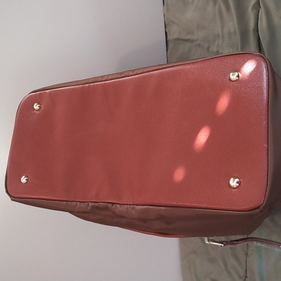 Adrienne Vittadini Quilted Duffle New with tags. - Picture 11 of 14